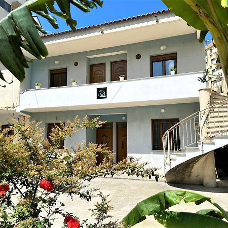 Vlora Villa With Private Parking Eksteriør billede