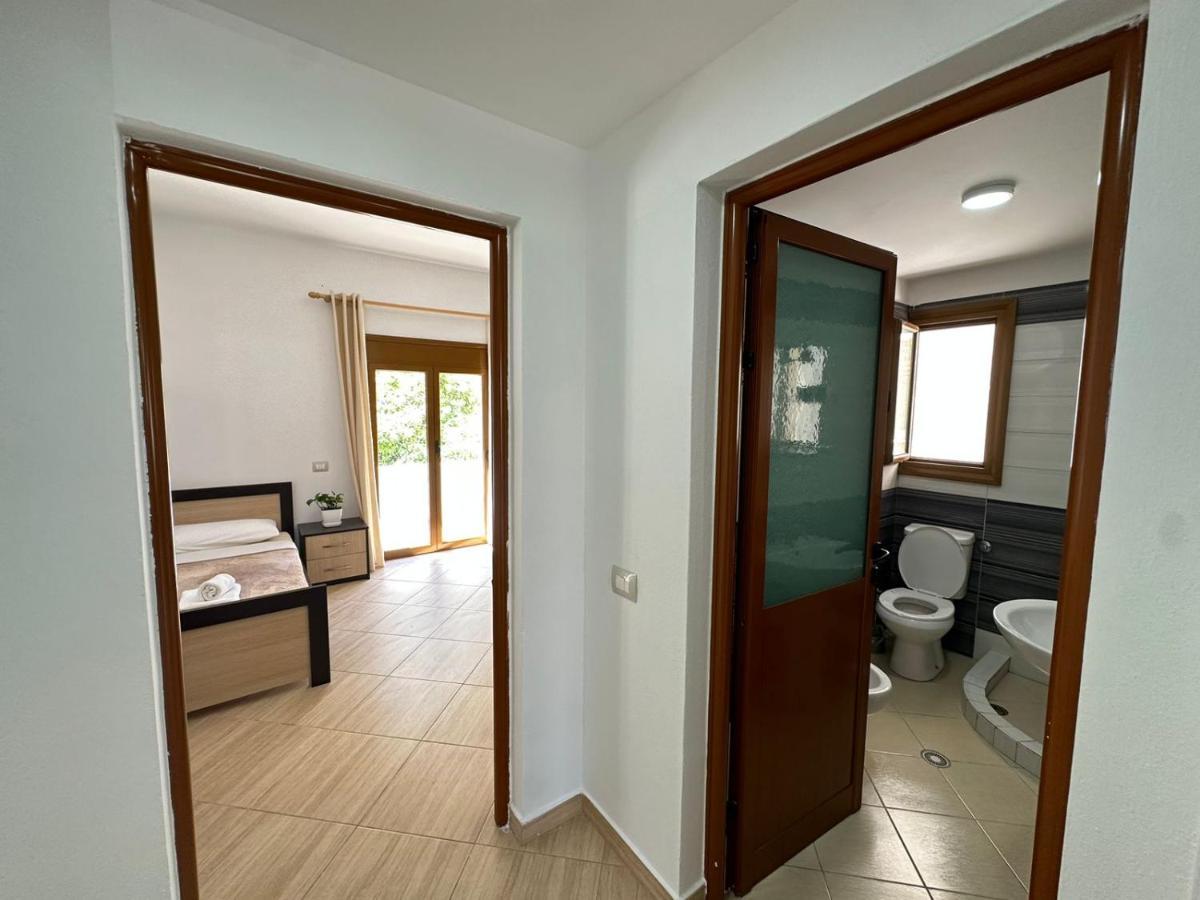 Vlora Villa With Private Parking Eksteriør billede